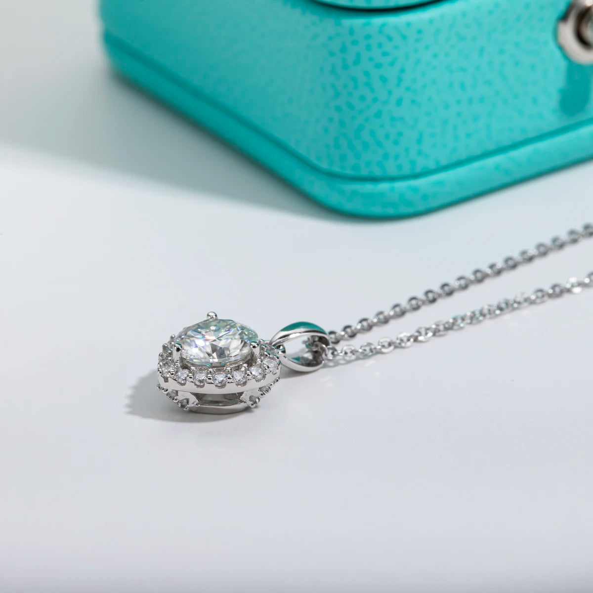 Colar Ponto de Amor Moissanite Cravejado