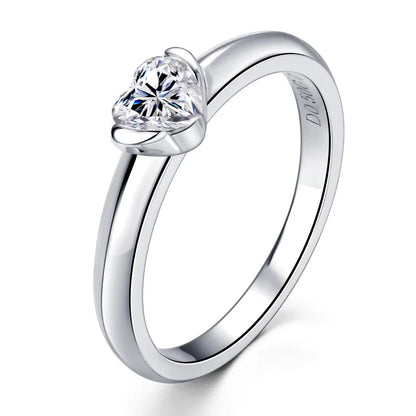 Anel Essência do Amor Moissanite