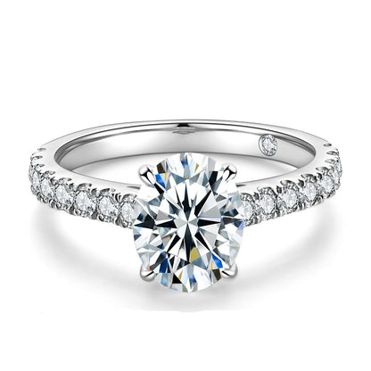 Anel Moissanite Oval Cravejado - Loratta 